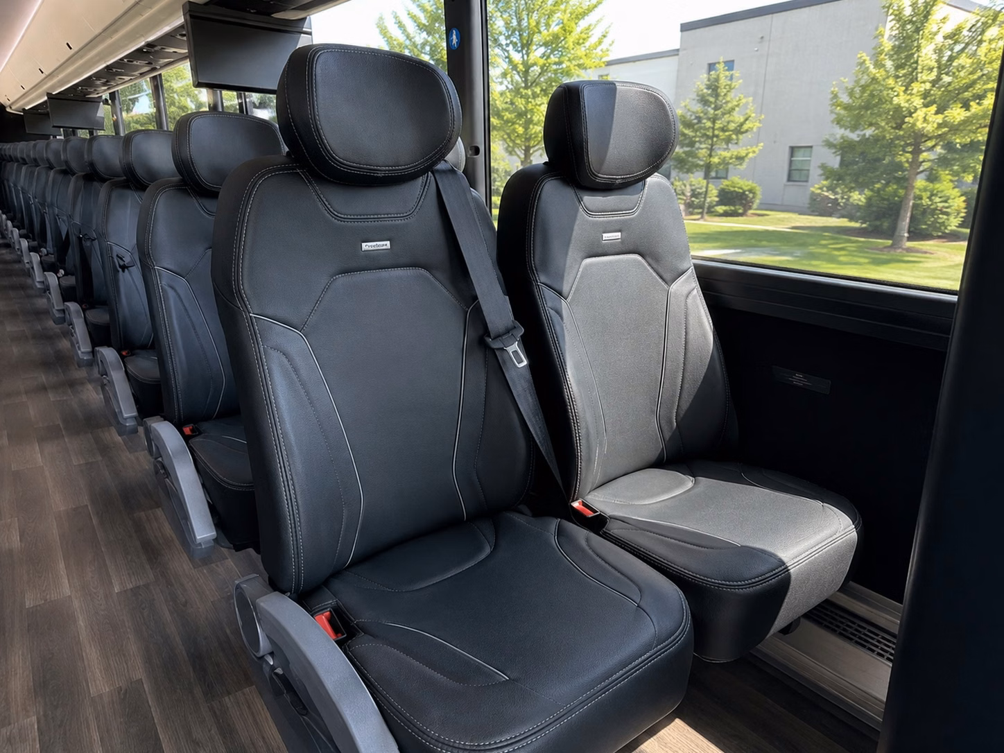 charter buses for large centennial weddings with big guest lists